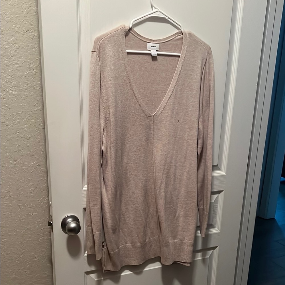 Old Navy Tan V-Neck Sweater Relaxed Fit Lightweight